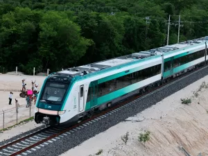 AMLO asegura que el Tren Maya es una obra grandiosa