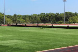 Cancha de futbol del CEDAR de Cancun es rehabilitada 3