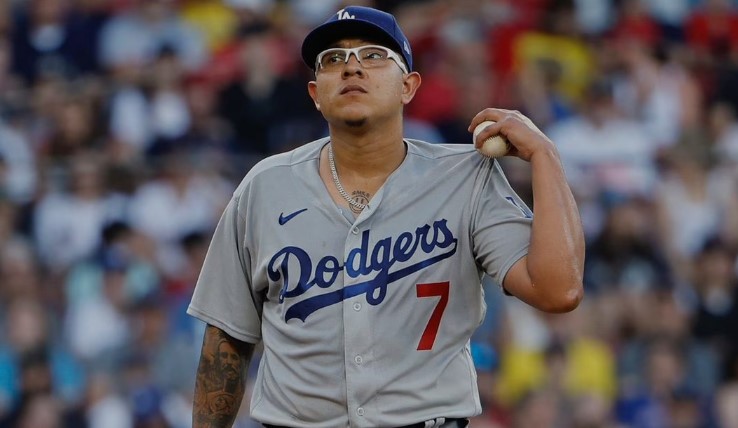 Julio Urías: “Las mujeres no se tocan”, lanza mensaje afición de los Dodgers