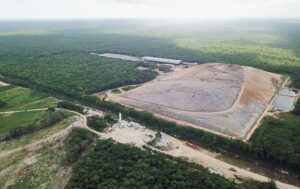 PRD promueve amparo por la crisis de basura en Cancun