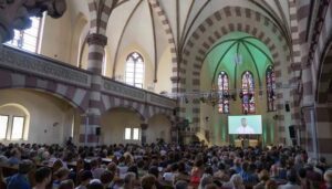 Una iglesia usó un sermón escrito por inteligencia artificial