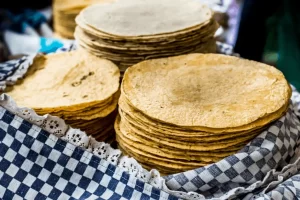 El auge de la tortilla mexicana: De tradición a tendencia en España