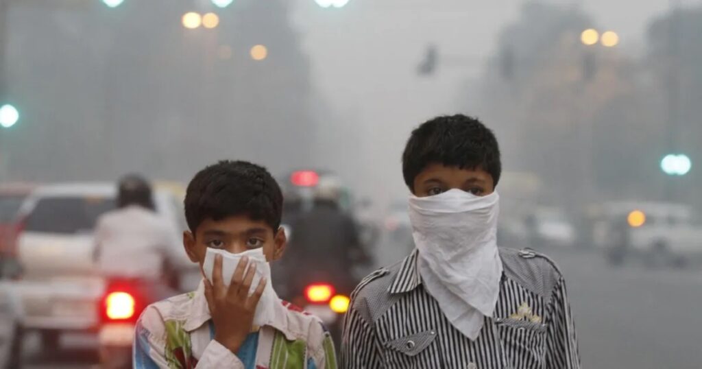 La contaminación atmosférica afecta la salud mental, estudio del King's College de Londres