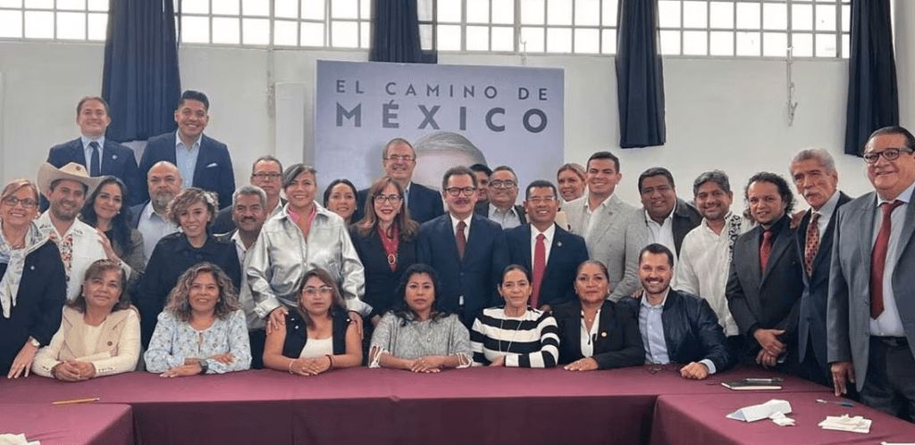 Marcelo Ebrard y sus diputados planean recorrer México