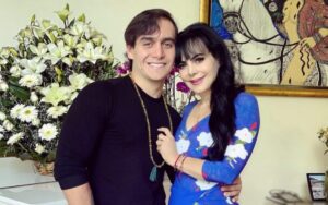 Maribel Guardia rompe en llanto por primer Día de Muertos dedicado a Julián Figueroa 