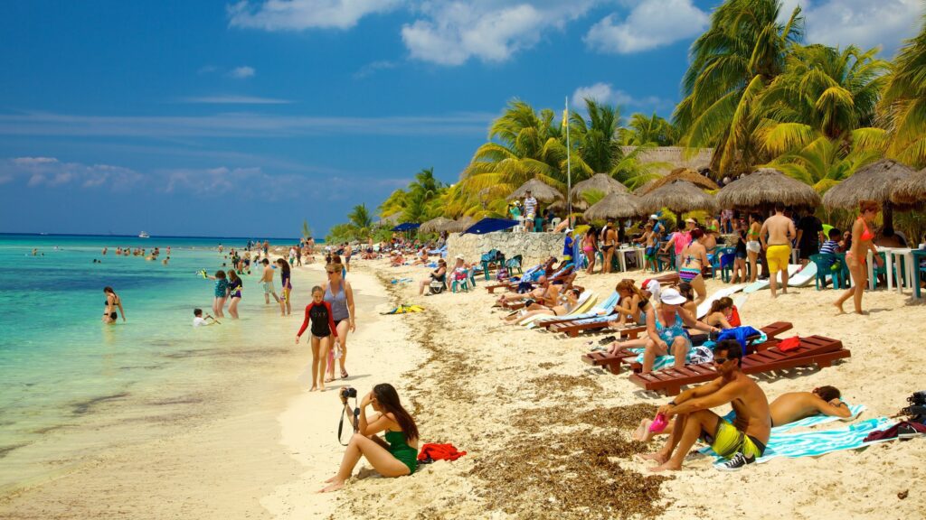 SEDETUR destaca el crecimiento del turismo en Quintana Roo