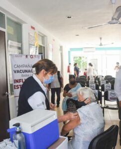 SESA invita a ninos y abuelitos a recibir vacuna contra influenza 3