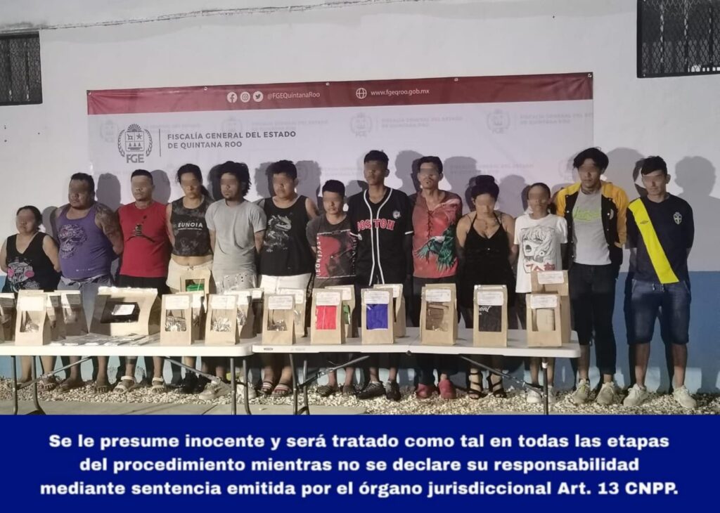 Detienen a 13 narcomenudistas en Vista Real, Cancún
