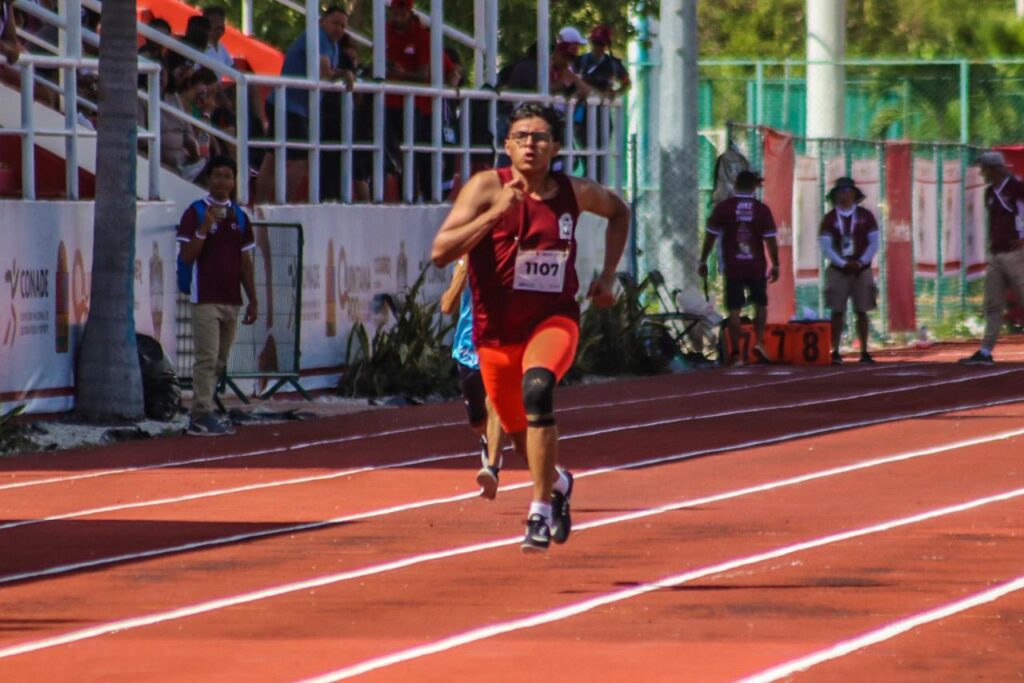 Edson Arce Impresiona en los Paranacionales con dos Medallas de Oro para Quintana Roo