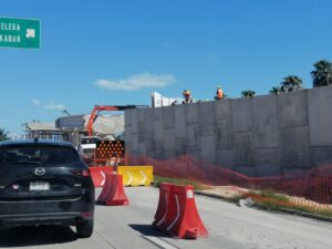 Obras del puente Nichupté afectan el acceso a escuelas en Cancún