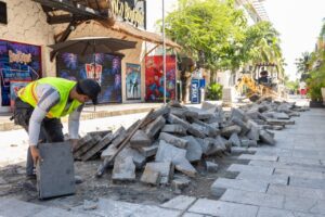 Inicia reparación de calles en la 5ta Avenida de Solidaridad