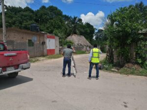 Construcción de vialidades en Tihosuco impulsan prosperidad en zona maya