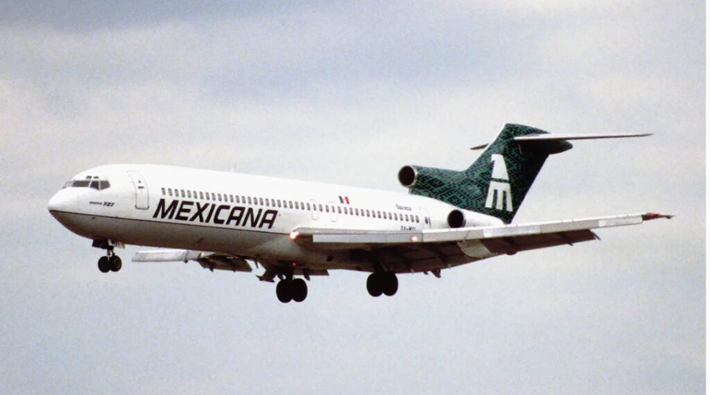 Debido a que Mexicana de Aviación, solo arrancará operaciones este 1 de diciembre con 9 de las 20 vuelos como había prometido, las personas que reservaron boletos para los destinos cancelados, serán compensados con viajes gratis a partir de junio de 2024.