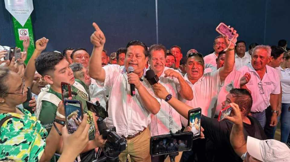 Gana Rubén Carrillo, elección del Sindicato de Taxistas Andrés Quintana Roo