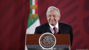 Ante continuidad de corridas de toros en CDMX, AMLO propone consulta ciudadana 