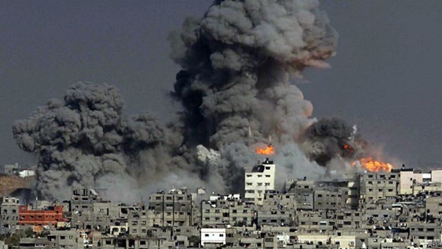 Bombardeo israelí en campo de refugiados en Gaza deja 70 muertos