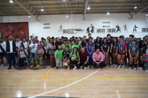 CODEQ entrega nueva duela en Gimnasio de Chetumal 3