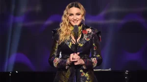 Madonna estuvo en coma inducido por 48 horas