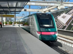 Nuevo convoy del Tren Maya sale hacia Cancun