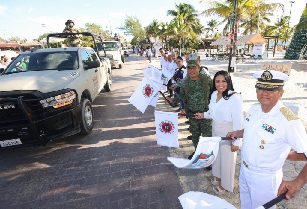 Dan banderazo de inicio a operativo vacacional Guadalupe-Reyes en Puerto Morelos