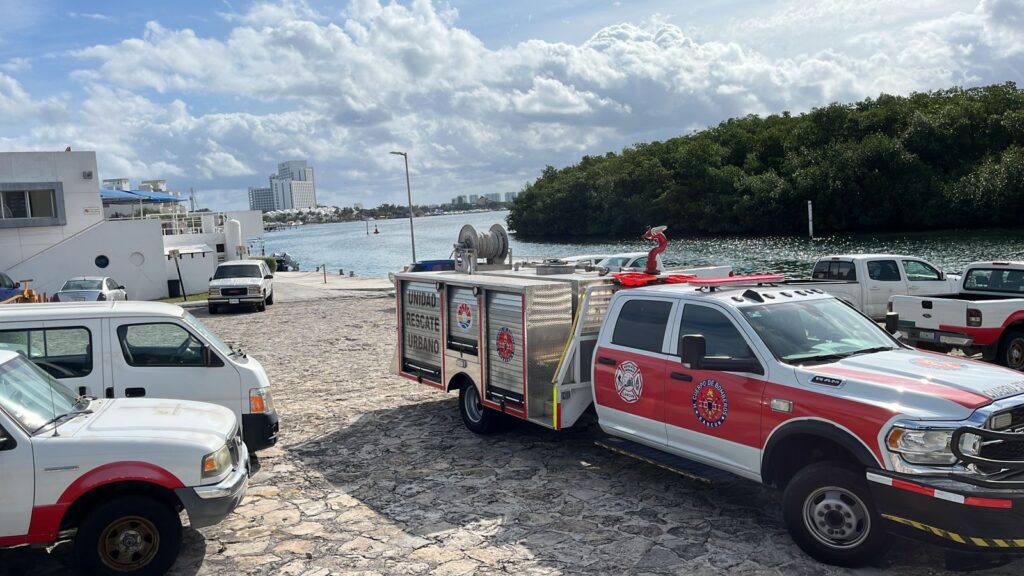 Hallan restos humanos en laguna de Zona Hotelera de Cancún 