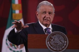 AMLO muestra respeto por la familia de "El Chapo" Guzmán tras fallecimiento de su madre