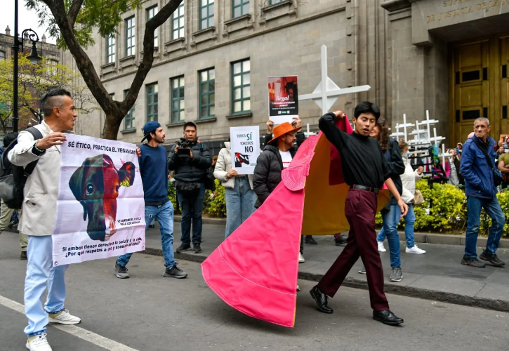 Protestas en CDMX: La Suprema Corte permite regreso de corridas de toros