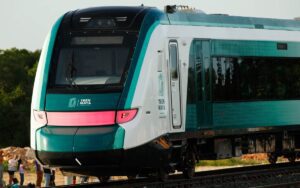 Tren Maya iniciará operaciones este viernes con 6 vehículos