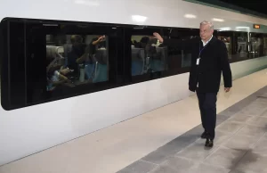 AMLO presume video en Bacalar supervisara obras del Tren Maya