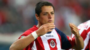 Chicharito Hernandez asegura negociaciones avanzadas para volver a Chivas 1