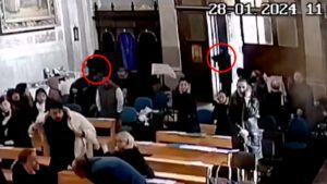 Sicarios disparan en iglesia en plena misa