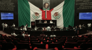 Diputados de Quintana Roo ganan $4,532 la hora frente a los $26 de un trabajador común