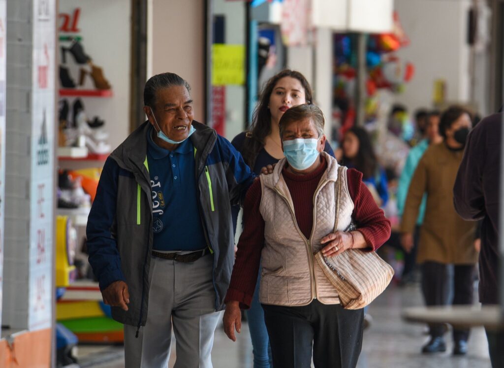 ¿Debo ponerme cubrebocas? Estos estados recomiendan su uso obligatorio y voluntario de nuevo