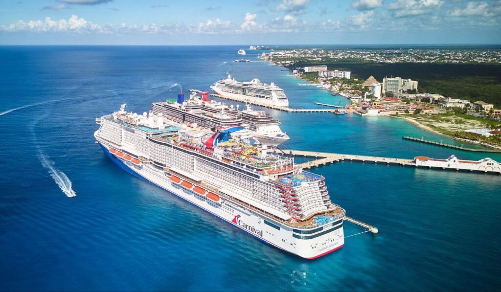Puertos de Quintana Roo recibieron en 2023 más de 1,156 cruceros