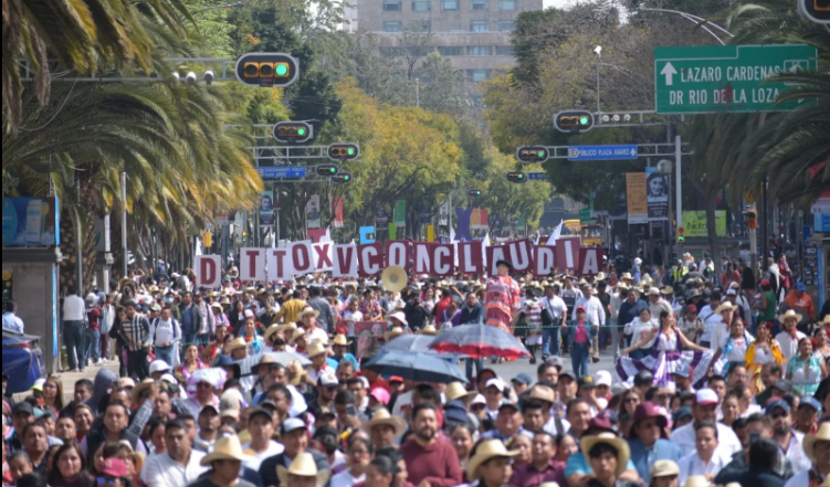 Deslumbrante cierre de Precampaña de Claudia Sheinbaum en CDMX