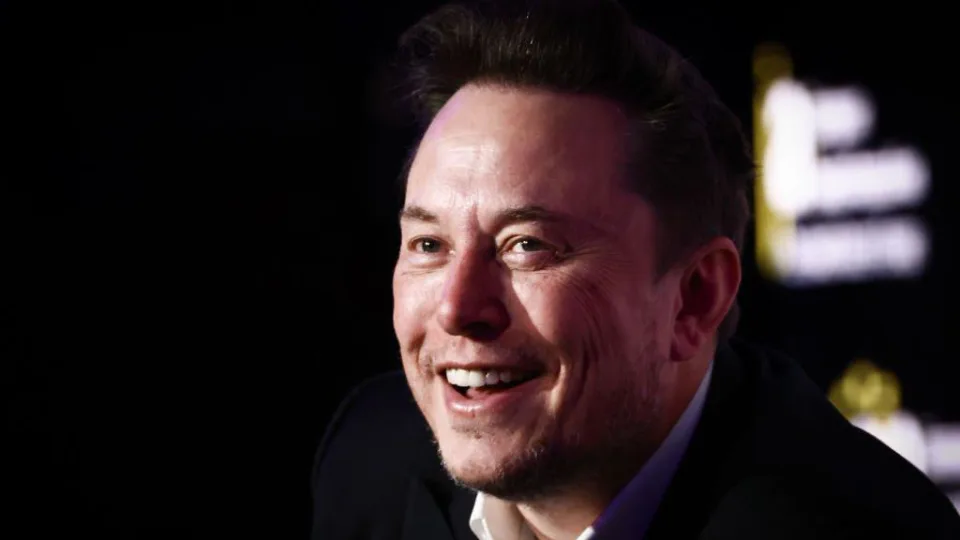 Avances tecnológicos: Elon Musk implanta con éxito chip cerebral 