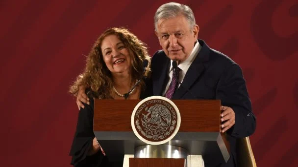 "Minimiza declaraciones" AMLO habla sobre "moches" para campaña de Claudia Sheinbaum