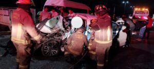 Accidente en carretera Puerto Morelos-Cancún deja 2 lesionados 