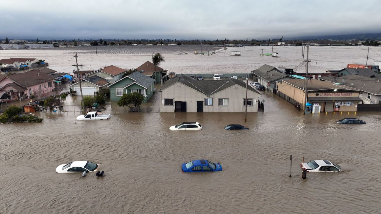 230312010724 01 california flooding 031123