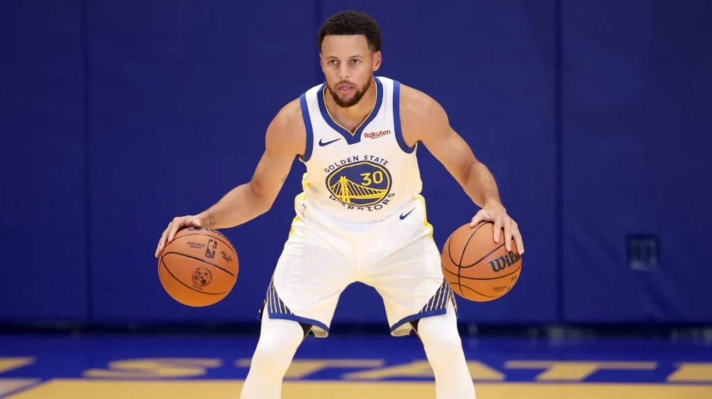 ¡Impresionante! Stephen Curry sorprende a la NBA y obtiene victoria en el Chase Center