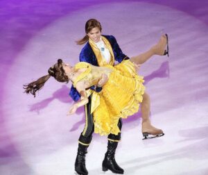 Patinadora de Disney on Ice delicada de salud tras caer en show