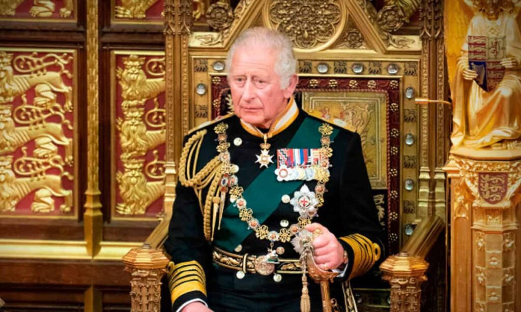 Rey Carlos III padece cáncer, anuncia Palacio de Buckingham