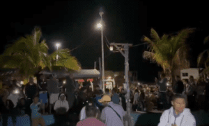 Rescatan a pescadores tras 6 días a la deriva en Quintana Roo