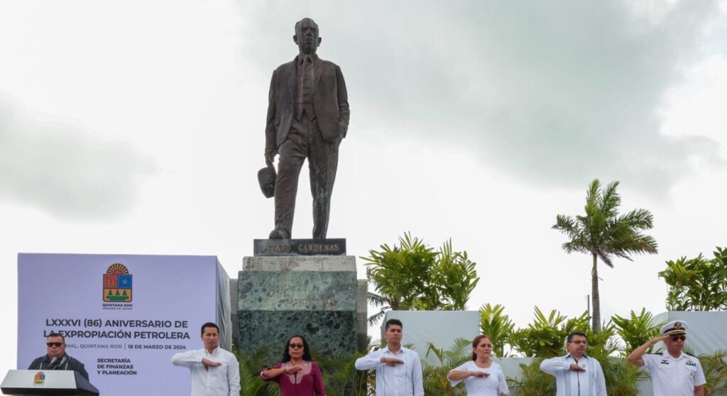 Celebran en Chetumal el 86 aniversario de la Expropiación Petrolera.