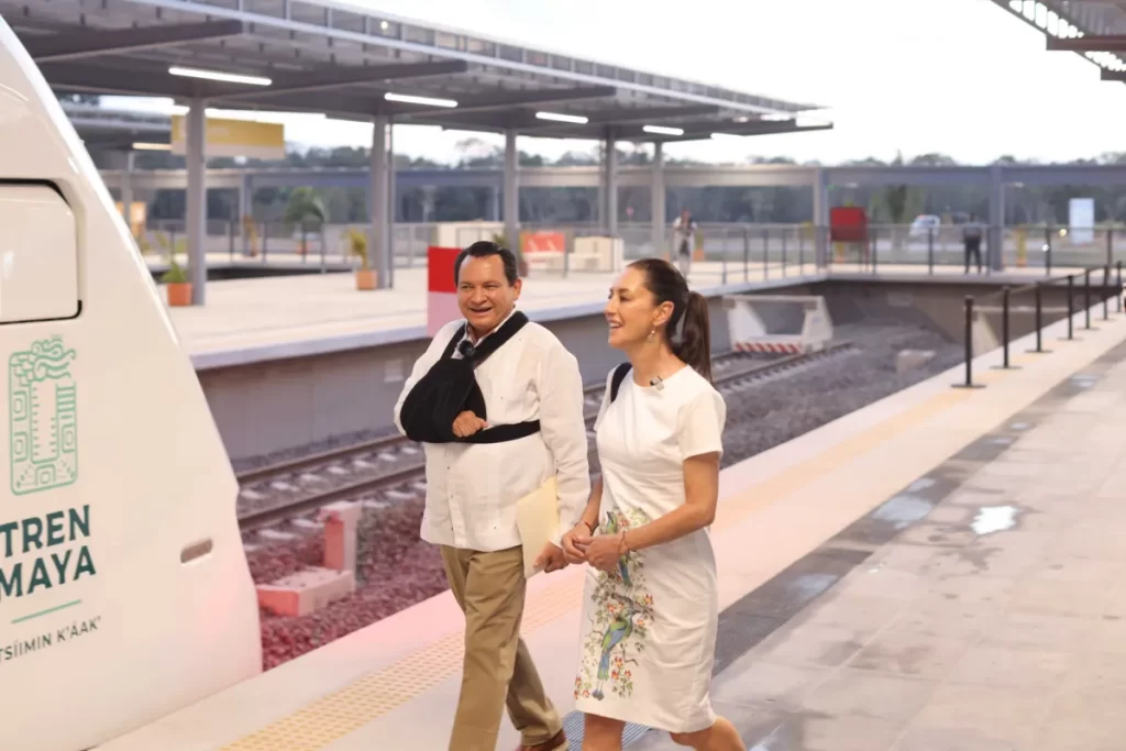 Claudia Sheinbaum se desplaza en Tren Maya para gira en Yucatán