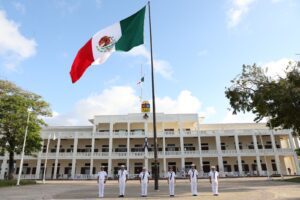 Conmemoran en Chetumal el 218 aniversario del natalicio de Benito Juárez