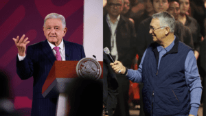 AMLO pide pruebas a Salinas Pliego de supuesto robo a programa de pensiones