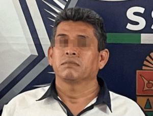 Detenidos en Cancún taxista y pasajero por desobediencia a autoridades