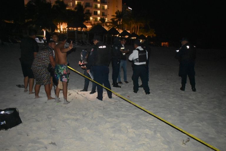 "Bajo los influjos del alcohol" Fallecen dos personas ahogadas en Cancún