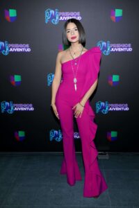 Angela Aguilar criticada en redes sociales 1